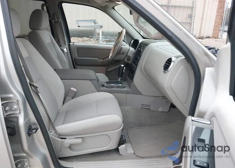 2006 Ford Explorer Xlt из США, поврежденный, VIN 1FMEU73E46UB15529